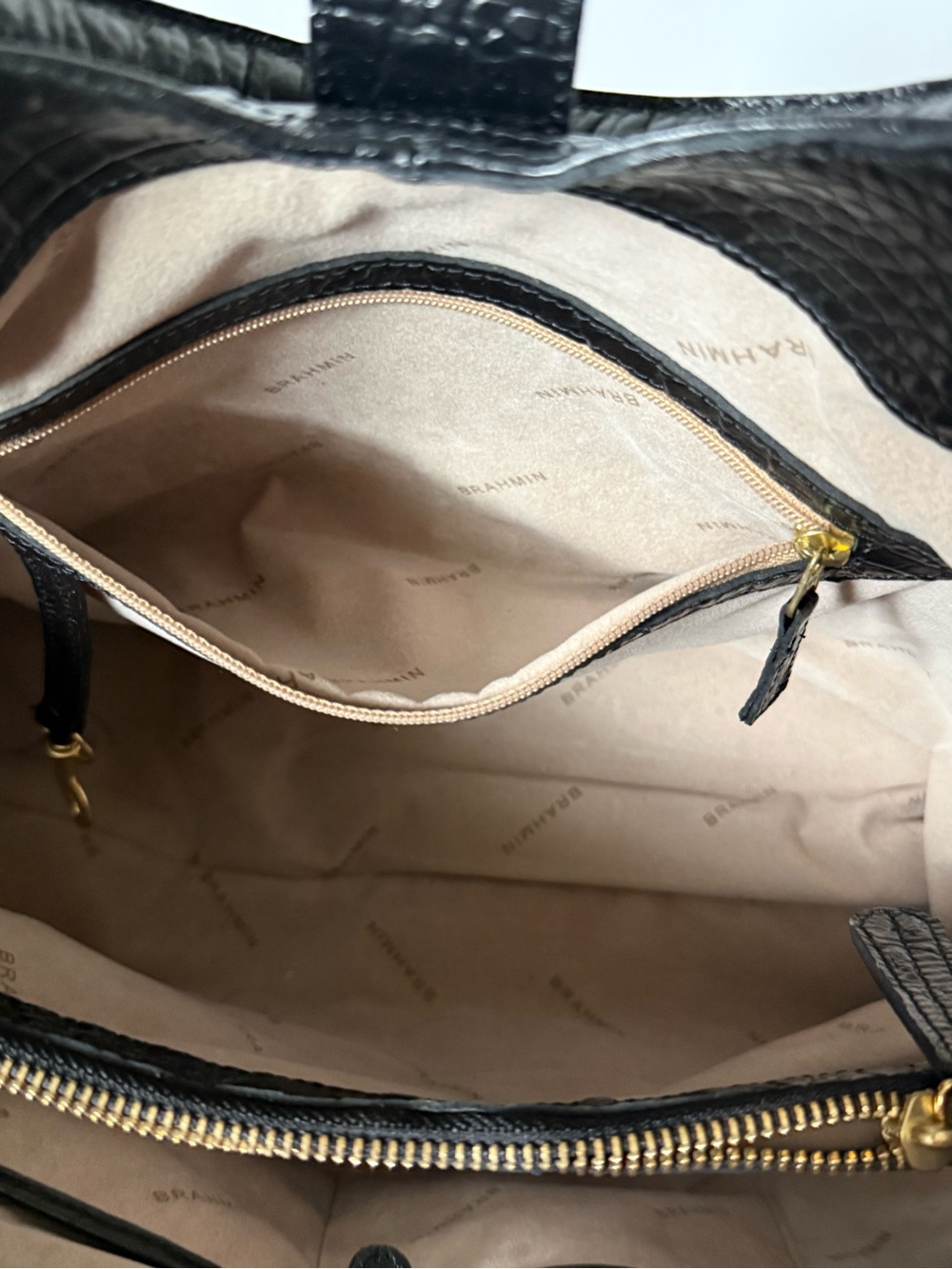Brahmin Black Croc Embossed Leather Satchel/Shoulder Bag Large Gold Hardware - Picture 12 of 16
